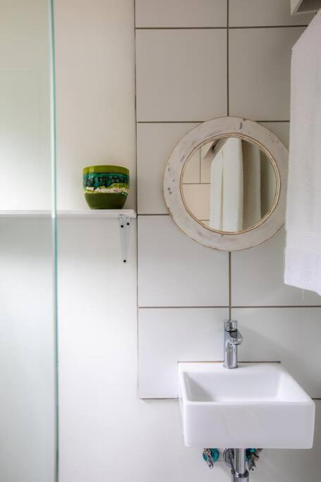 Serene Hide-Away With Ocean Views. Cape Town Exterior foto